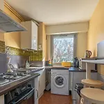 Vue Διαμέρισμα *